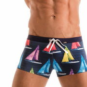 Мъжки бански боксер,  мъжки бански костюми, луксозни мъжки бански боксери, мъжки бански боксери 2019, нова колекция мъжки бански боксери, модерни мъжки бански боксери, гей бански боксери, модерни мъжки бански боксери, бански боксер