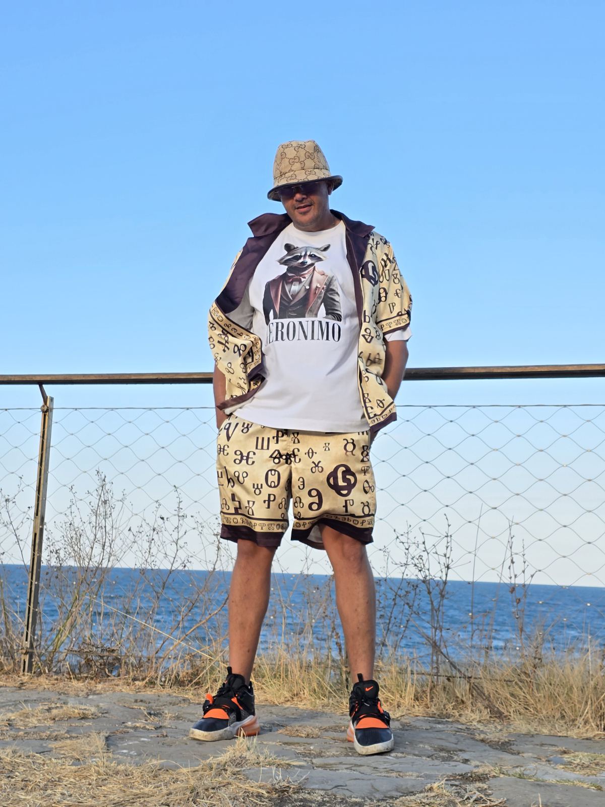 F.O. Глаголица Сатенен Панталон