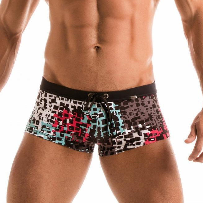 Мъжки бански боксер,  мъжки бански костюми, луксозни мъжки бански боксери, мъжки бански боксери 2019, нова колекция мъжки бански боксери, модерни мъжки бански боксери, гей бански боксери, модерни мъжки бански боксери, бански боксер, нова колекция